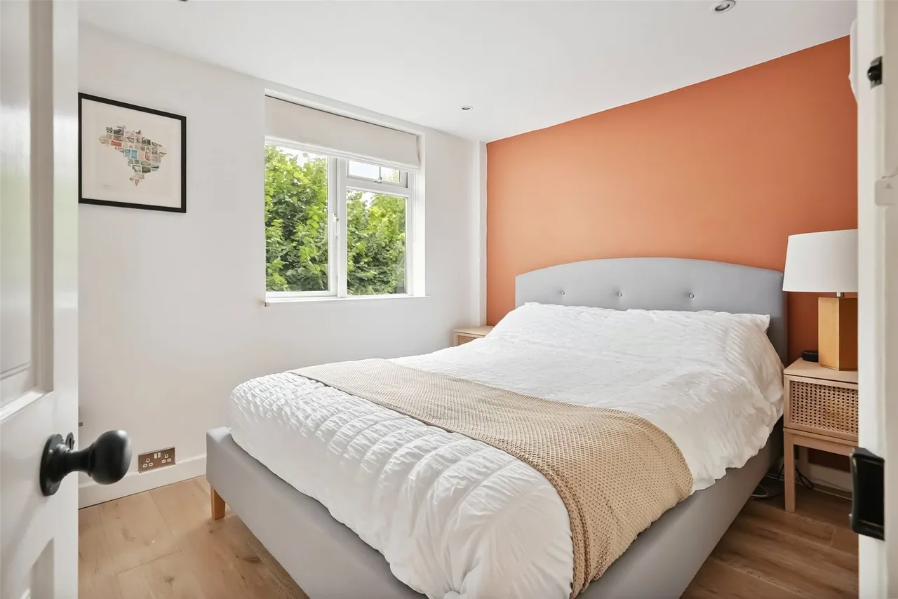Second Cross Road, Twickenham, TW2 5RF, photo 8