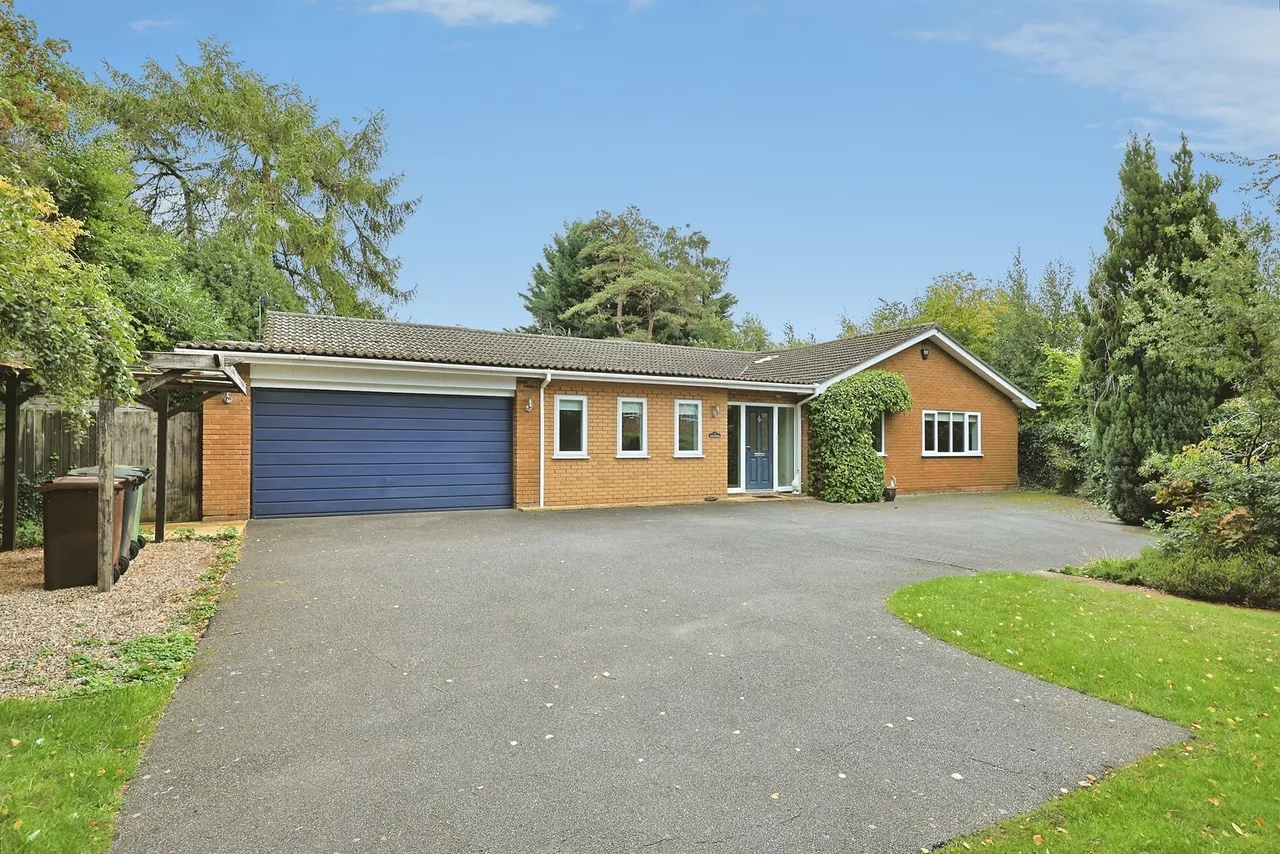 4 bed house for sale — Watton Road, Swaffham