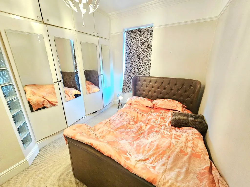 Florence Avenue, Wylde Green, B73, photo 12