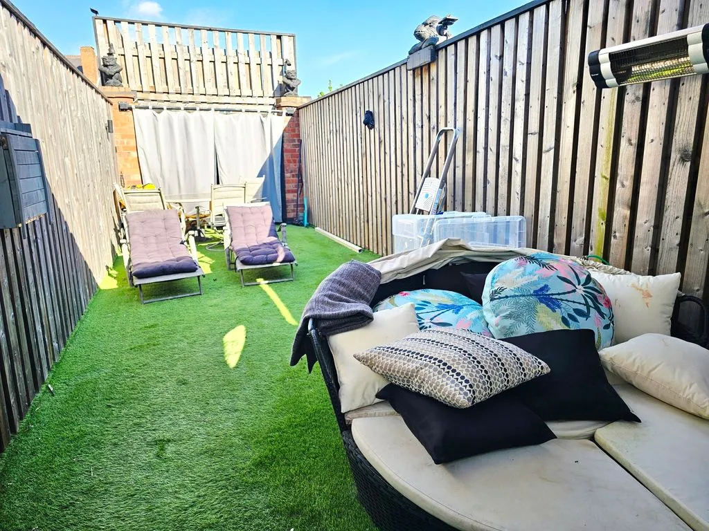 Florence Avenue, Wylde Green, B73, photo 18