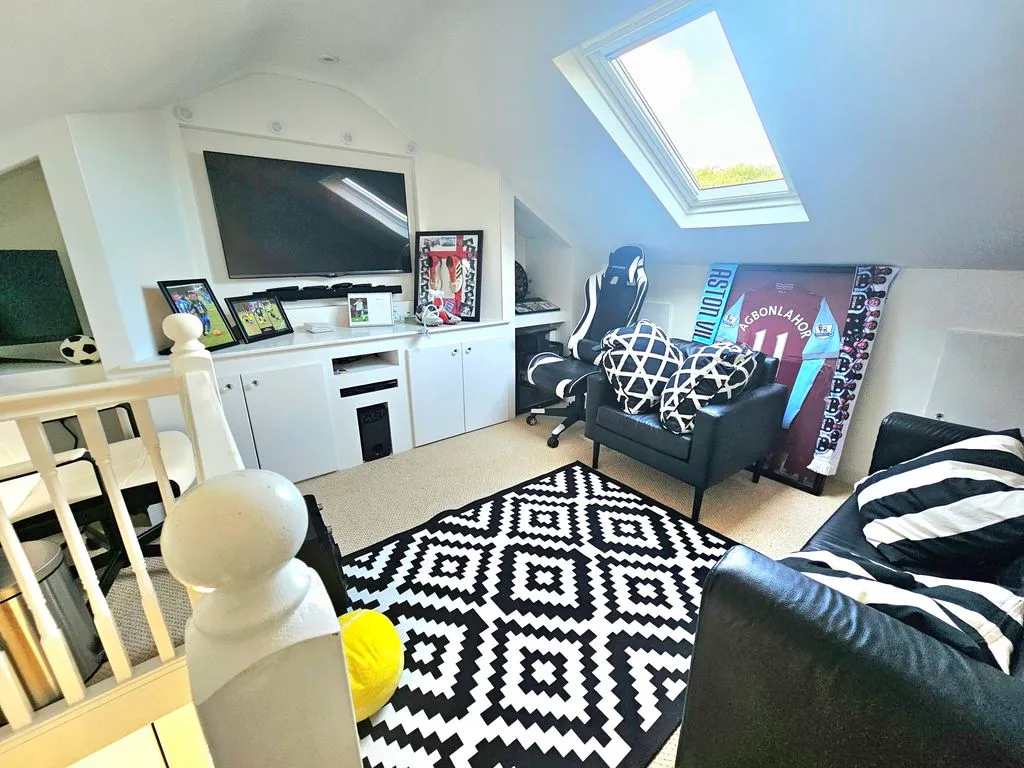 Florence Avenue, Wylde Green, B73, photo 15