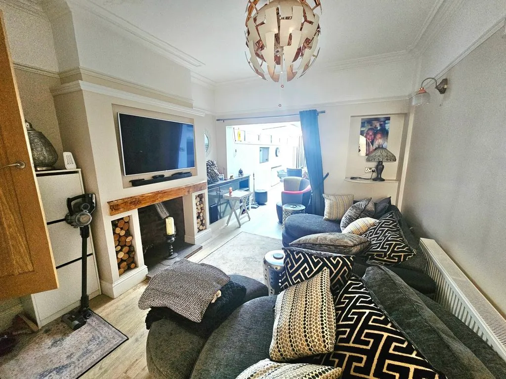 Florence Avenue, Wylde Green, B73, photo 7
