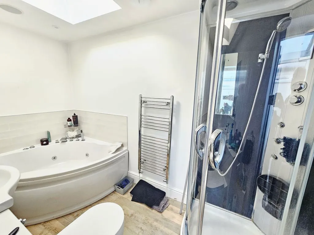 Florence Avenue, Wylde Green, B73, photo 8