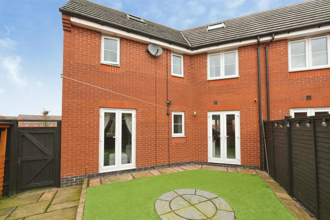 Old College Avenue, Oldbury, B68, photo 23