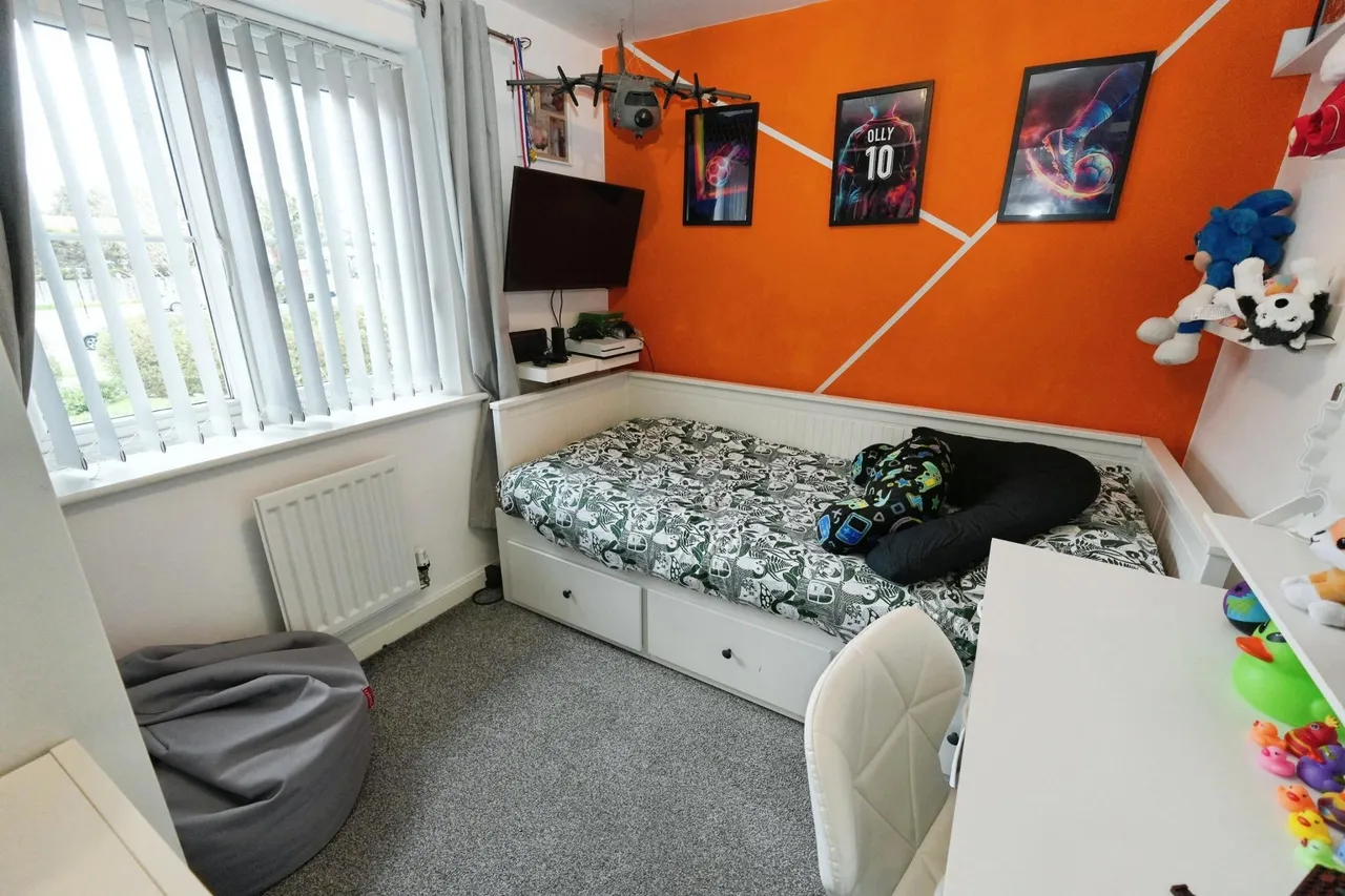Old College Avenue, Oldbury, B68, photo 14