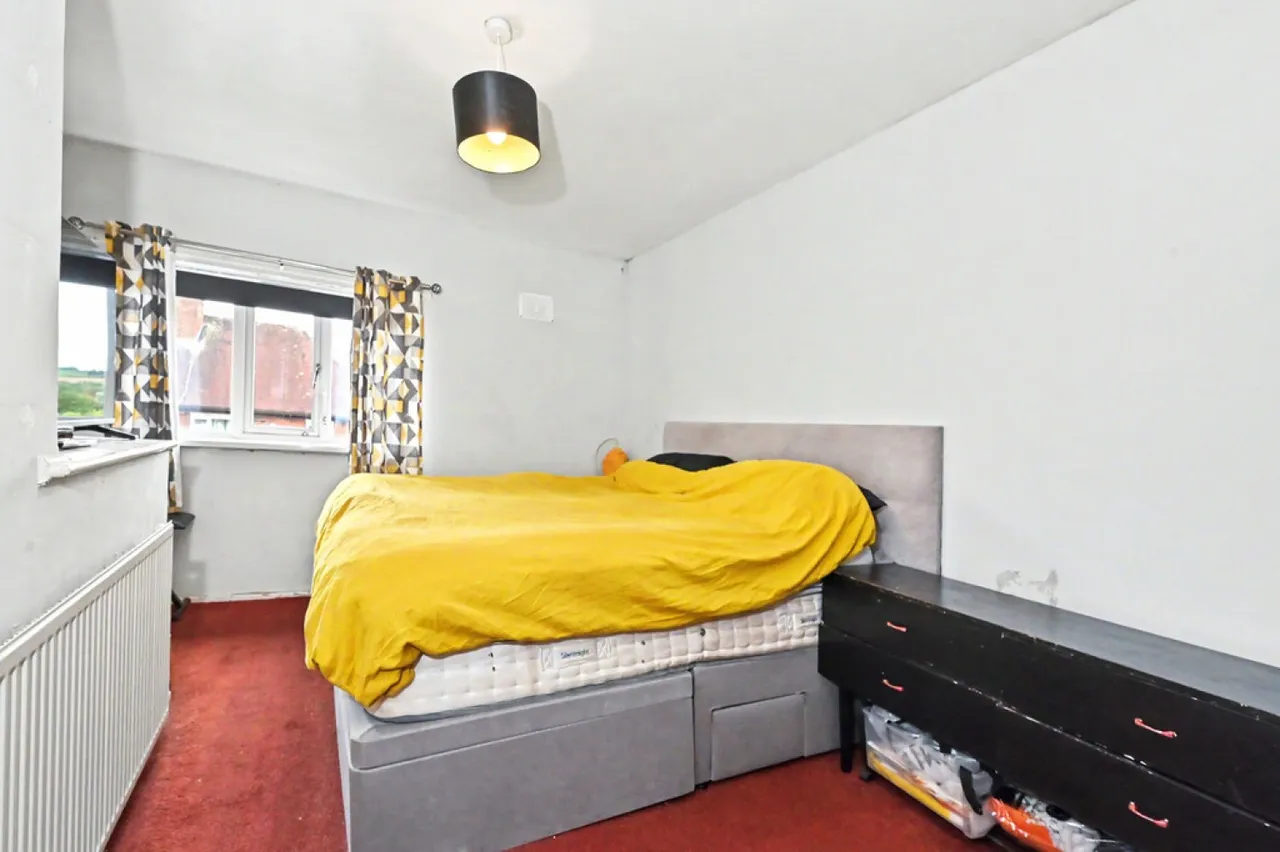 Greyfriars Road, Abbey Hulton, Stoke-on-Trent, photo 7