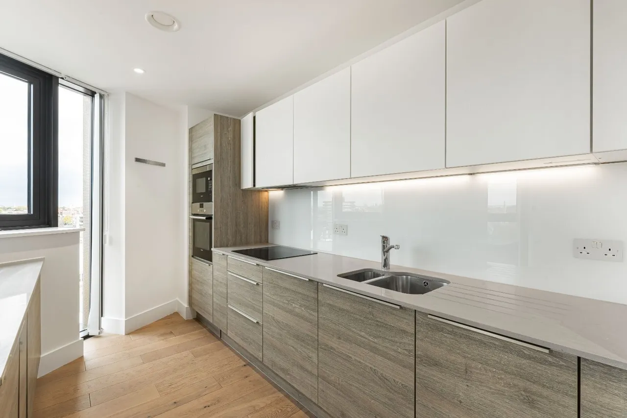 Kingsland High Street, London, E8, photo 6