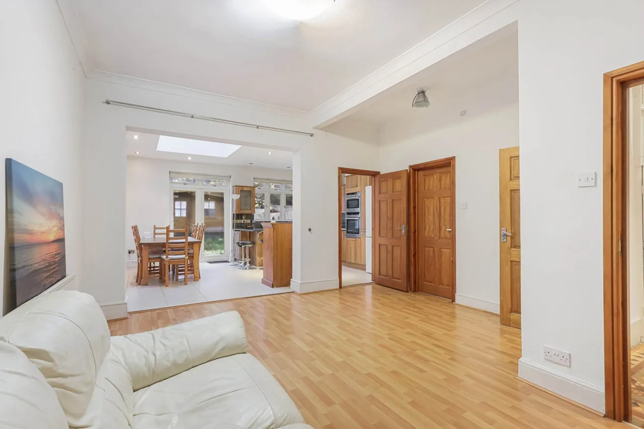Tottenhall Road, London, N13 6HX, photo 3