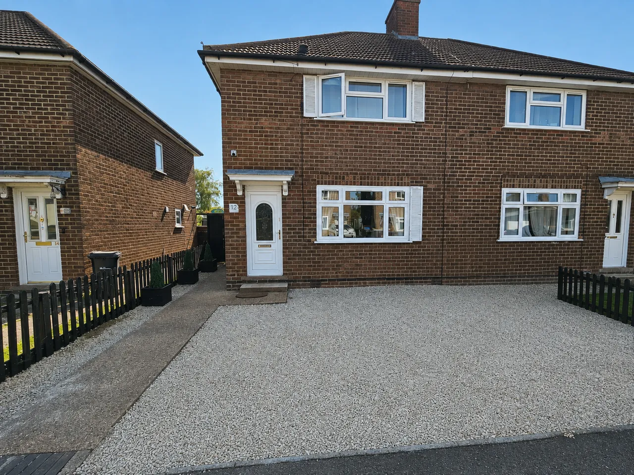 3 bed property to rent, Hilltop Avenue, Kettering, NN14