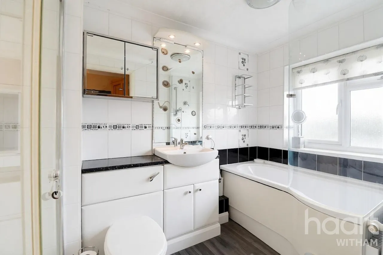 Howbridge Road, Witham, CM8, photo 8