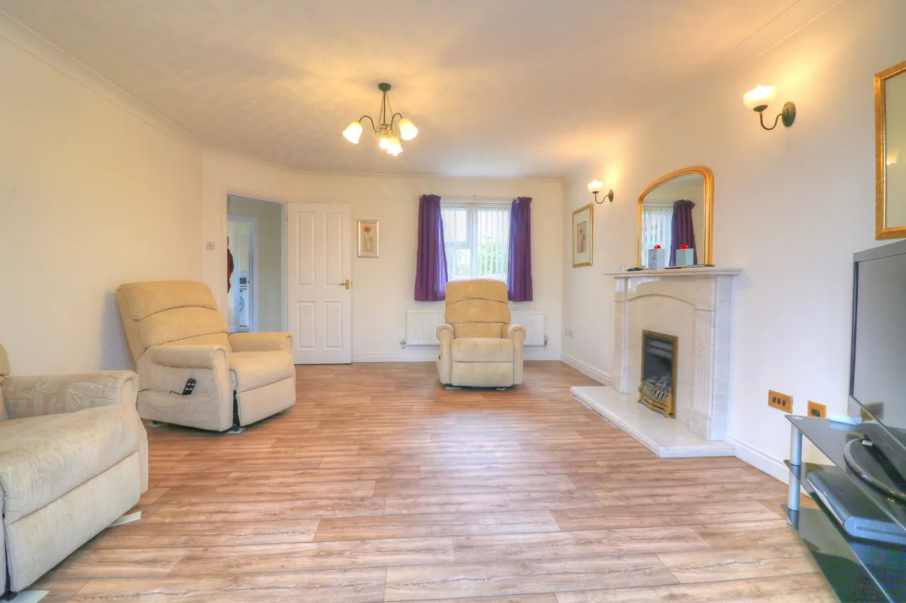 Avignon Road, Spalding, PE11, photo 4