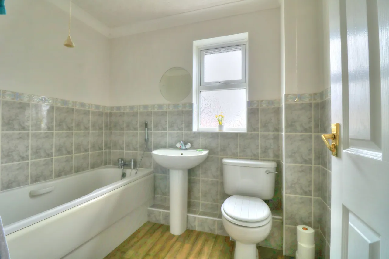 Avignon Road, Spalding, PE11, photo 14