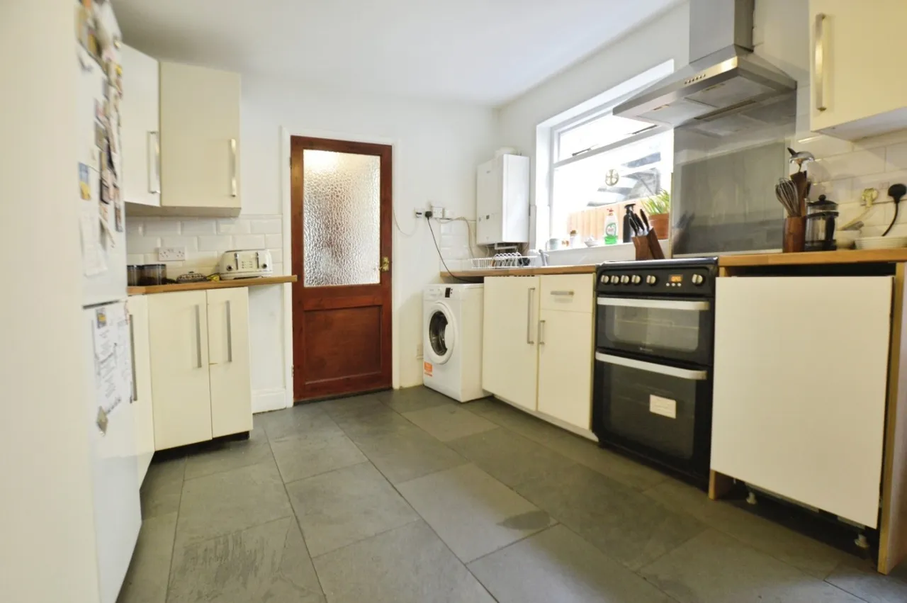 Harcourt Road, Stratford, E15, photo 4