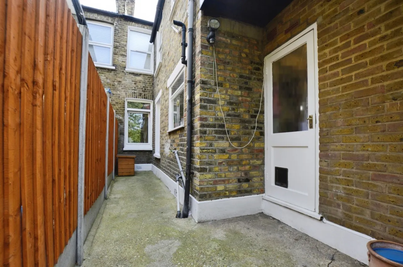 Harcourt Road, Stratford, E15, photo 11