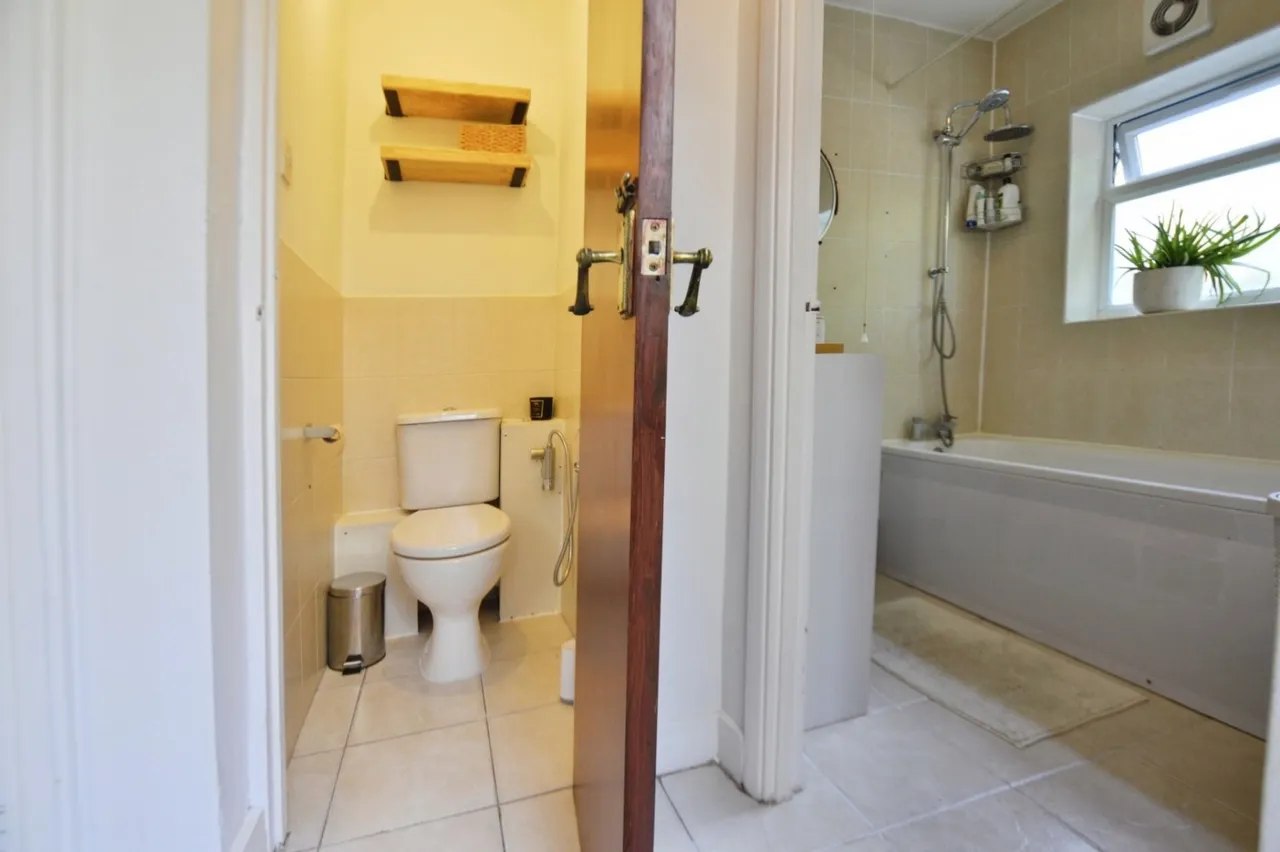 Harcourt Road, Stratford, E15, photo 8