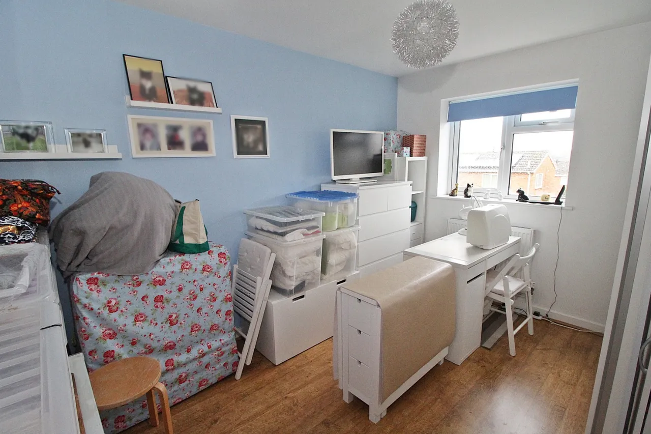 Falcon Crescent, Flitwick, photo 10