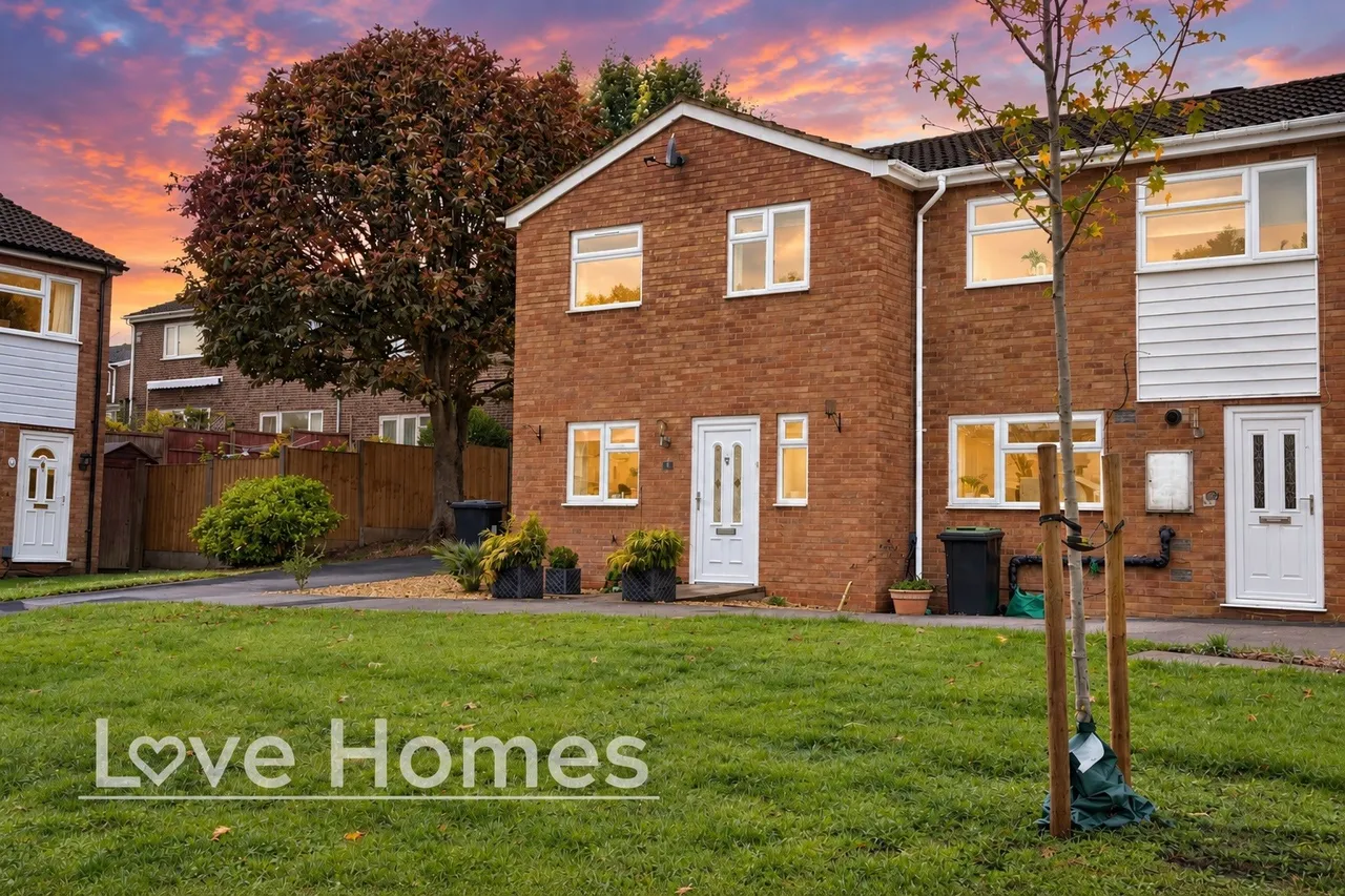 2 bed house for sale, Falcon Crescent, Flitwick