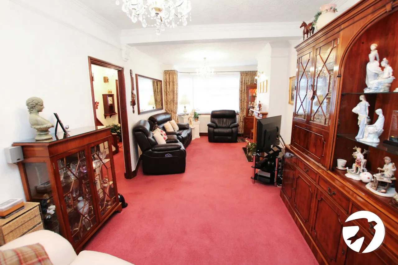 Brownspring Drive, London, SE9, photo 4