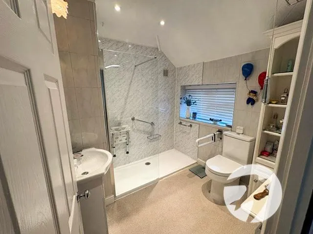 Brownspring Drive, London, SE9, photo 10