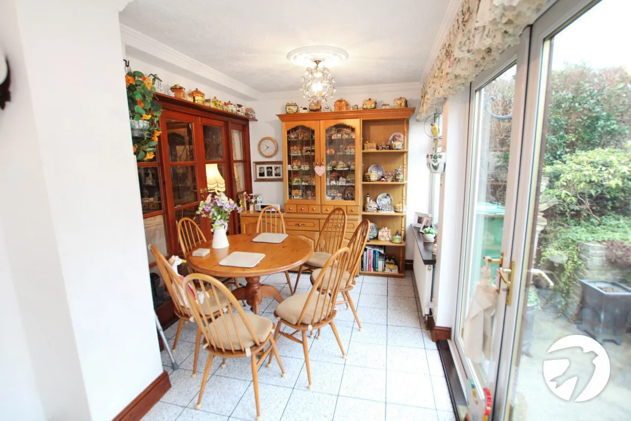 Brownspring Drive, London, SE9, photo 15