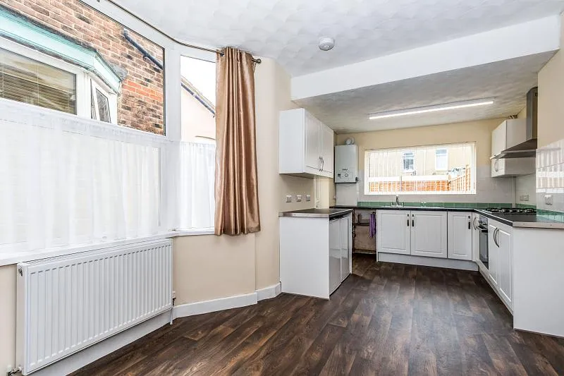 Carnarvon Road, Portsmouth, PO2, photo 8