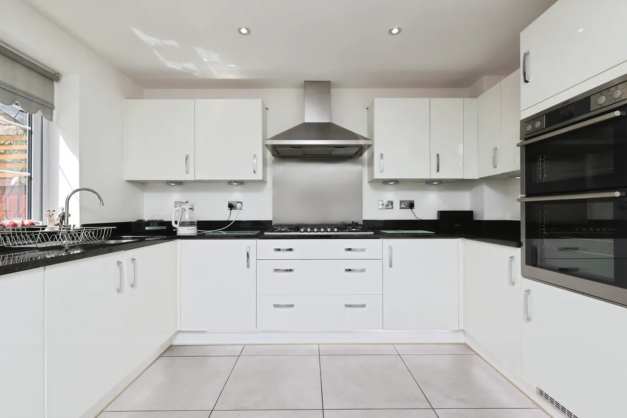 Castle Stead Drive, Cullingworth, Bradford, photo 8