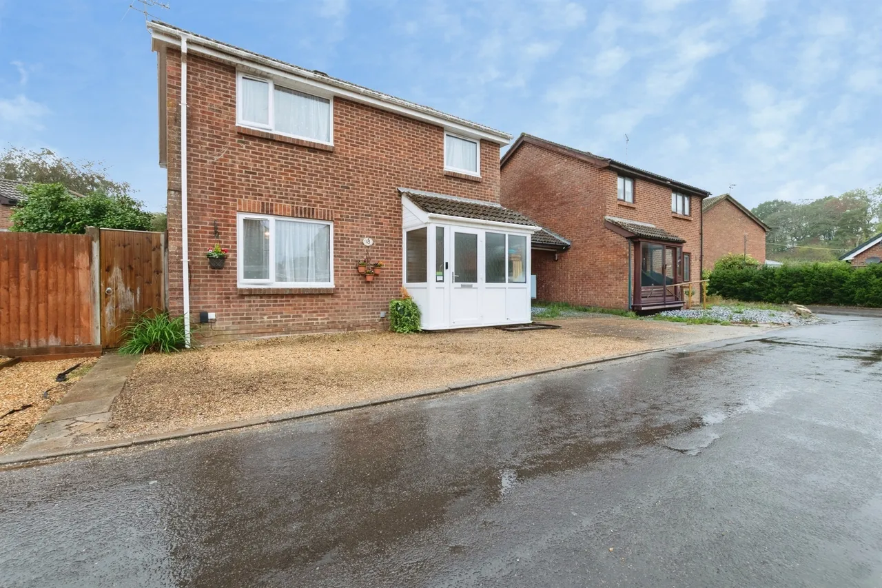 Avon Meade, Fordingbridge, SP6, photo 10