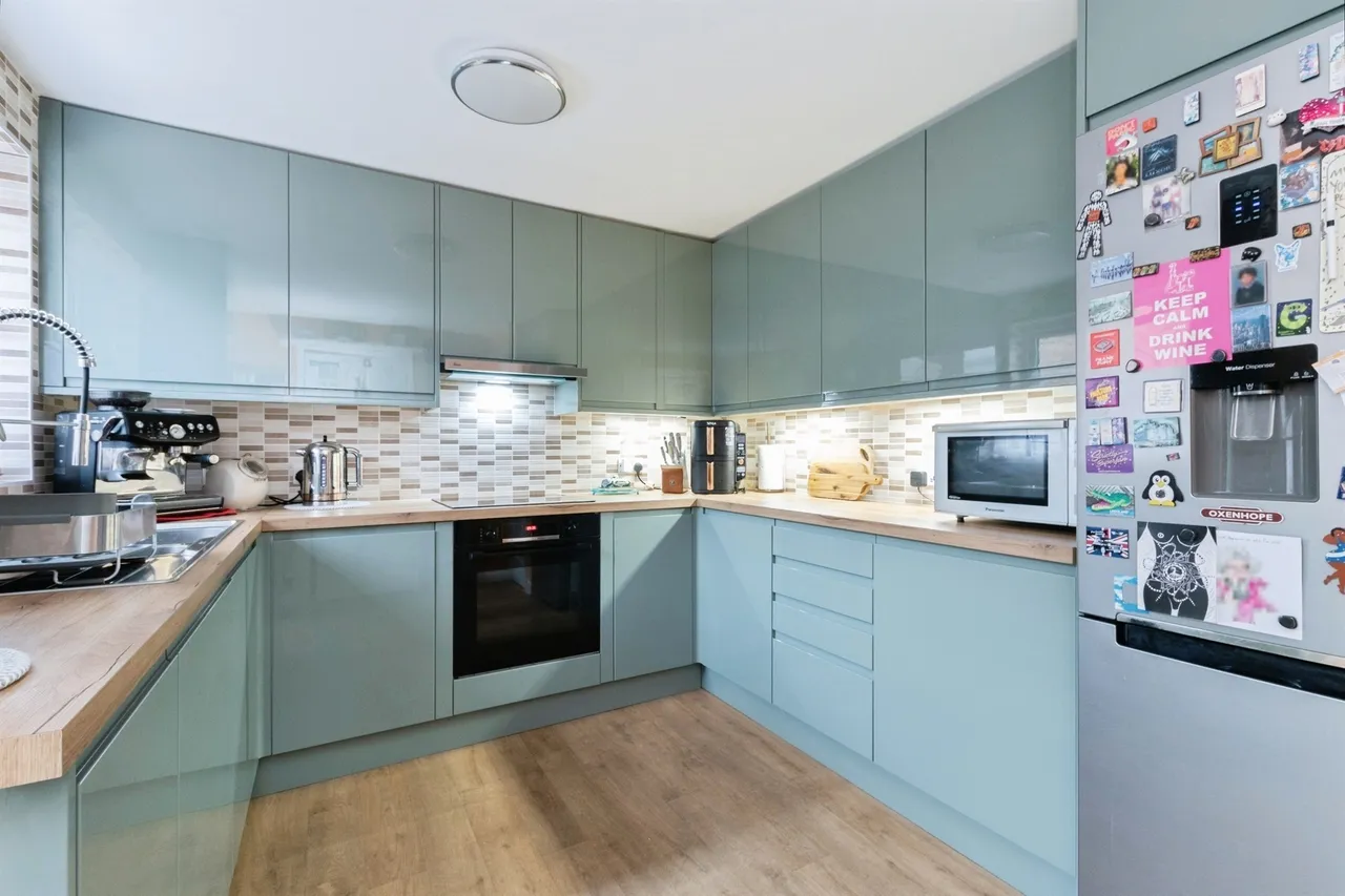 4 bed house for sale, Avon Meade, Fordingbridge, SP6