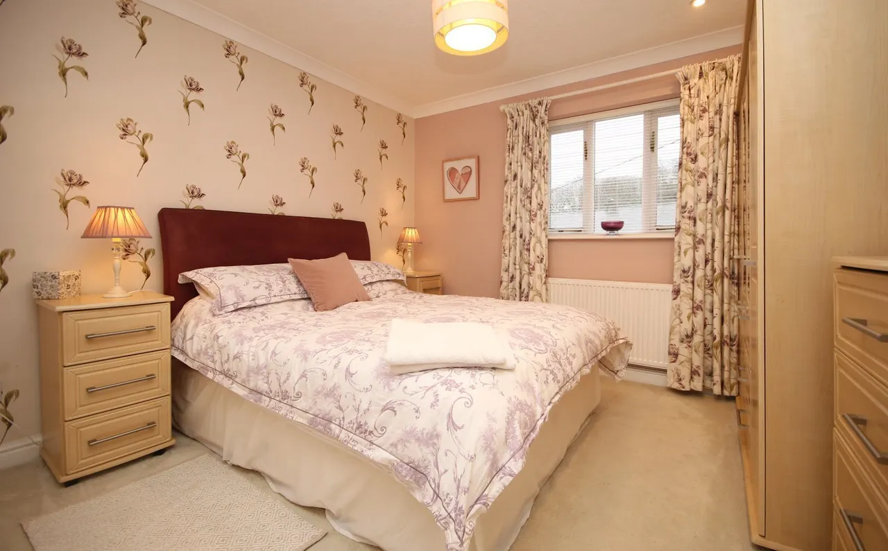 Capel Coch Road, Llanberis, photo 7