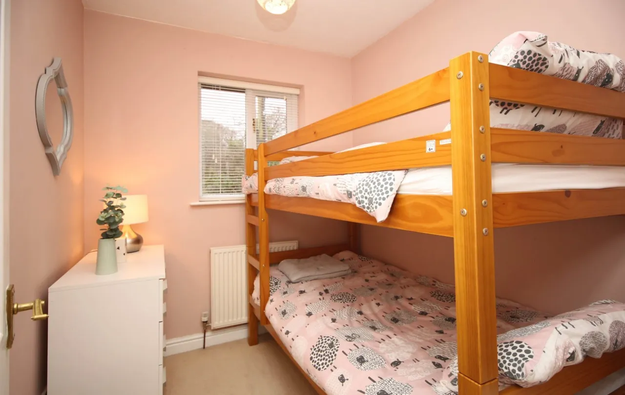 Capel Coch Road, Llanberis, photo 10