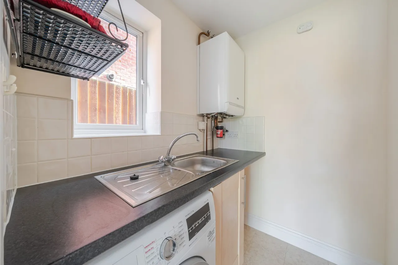 Octavia Close, Chellaston, DE73, photo 5