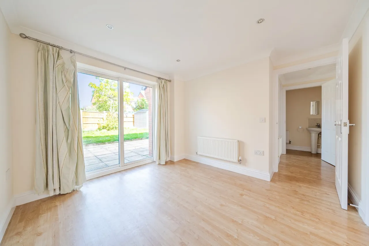 Octavia Close, Chellaston, DE73, photo 6