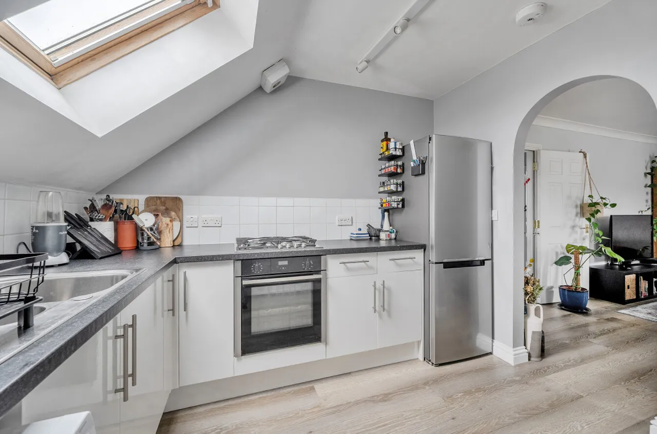 Roebuck Estate, Binfield, Bracknell, Berkshire, RG42 4DD, photo 7