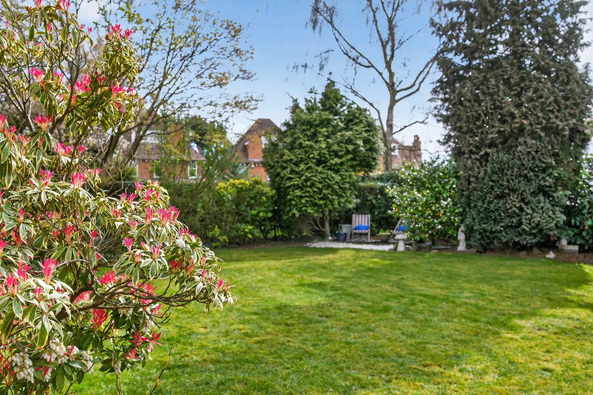 Silhill Hall Road, Solihull, B91, photo 37
