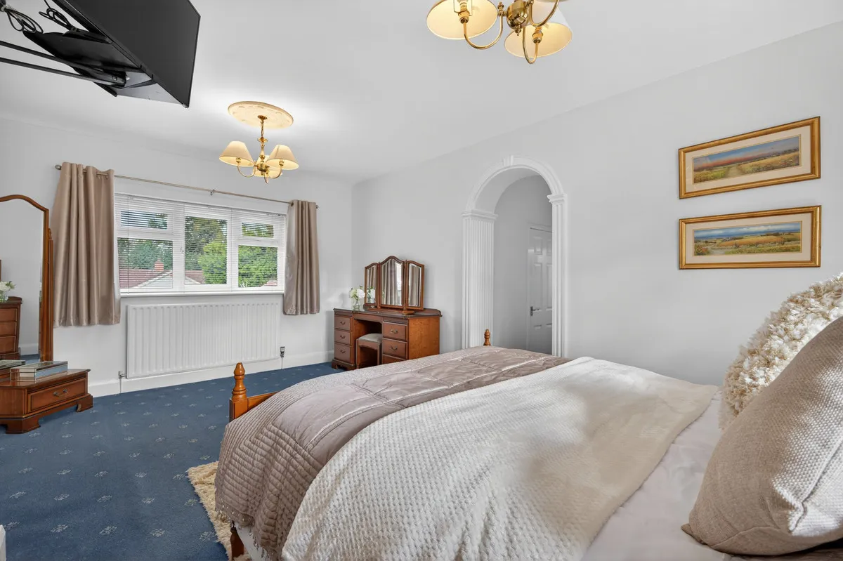 Silhill Hall Road, Solihull, B91, photo 26