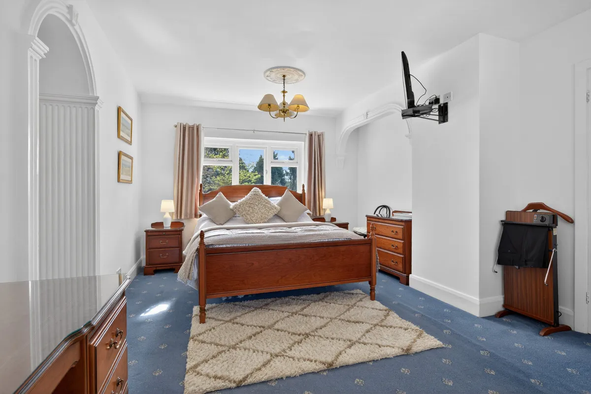 Silhill Hall Road, Solihull, B91, photo 27