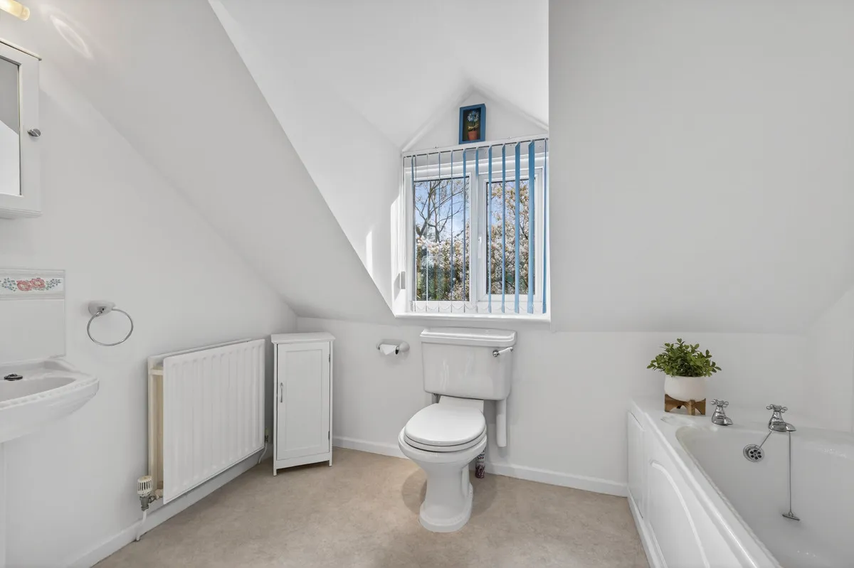 Silhill Hall Road, Solihull, B91, photo 28