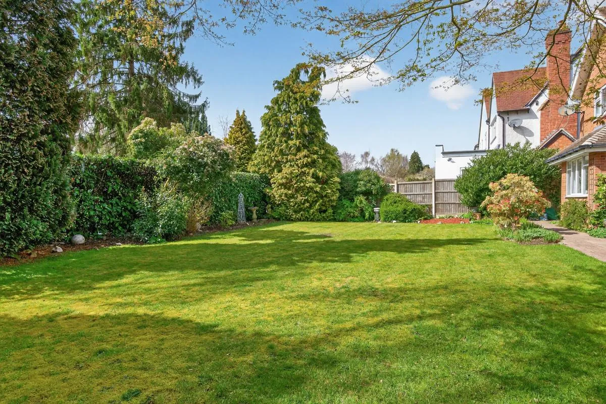 Silhill Hall Road, Solihull, B91, photo 36