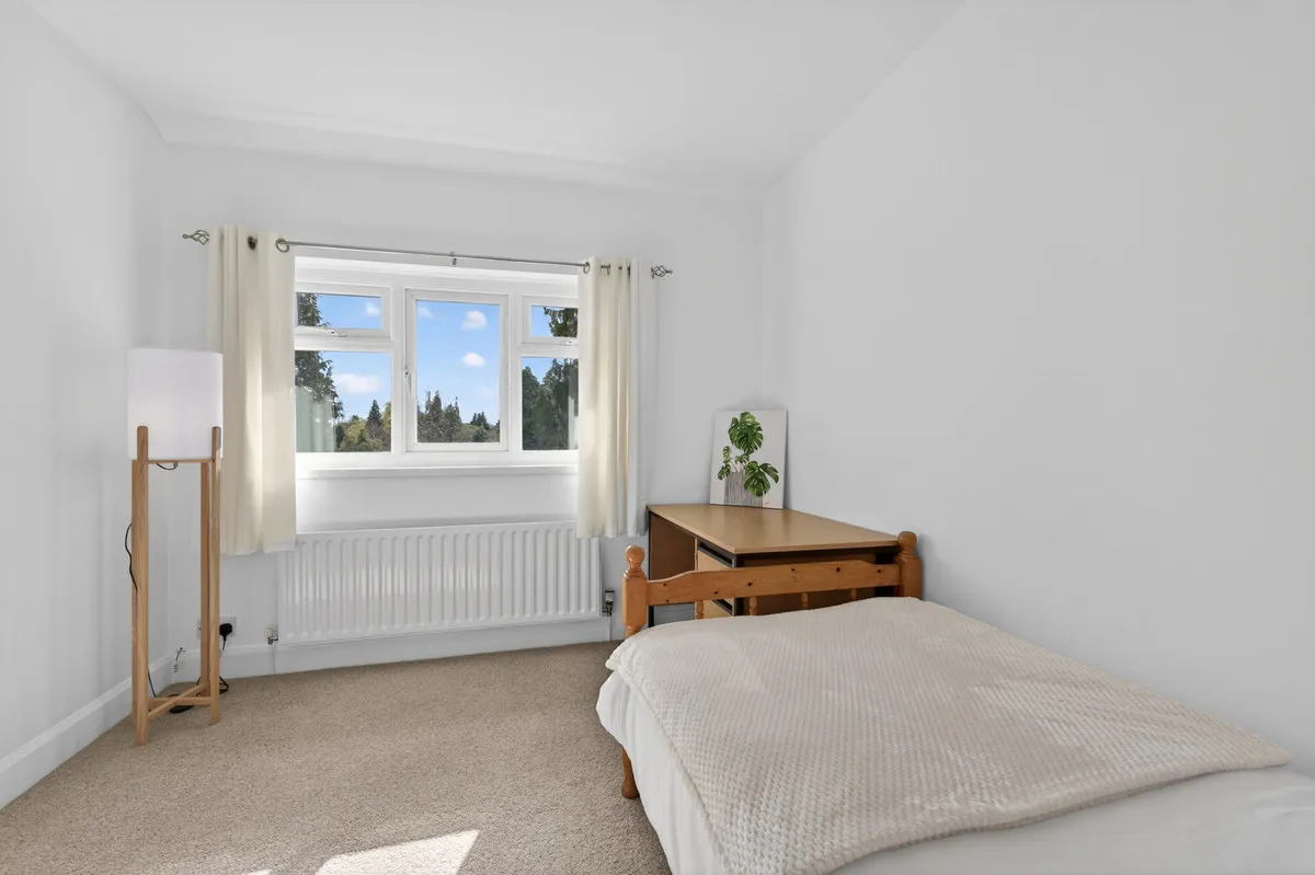 Silhill Hall Road, Solihull, B91, photo 32