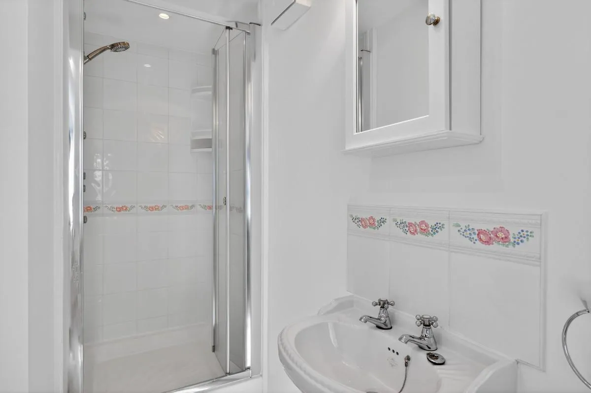 Silhill Hall Road, Solihull, B91, photo 29