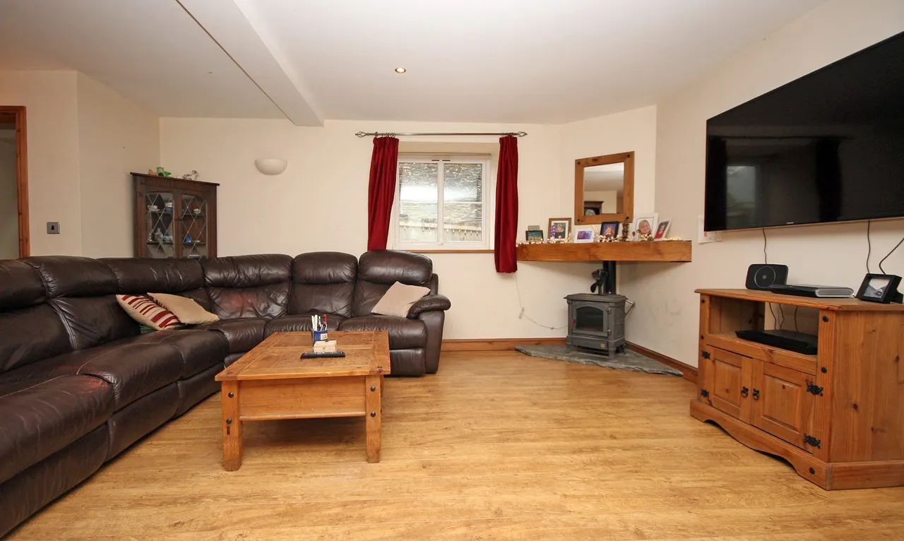 Porthmadog, LL49, photo 21