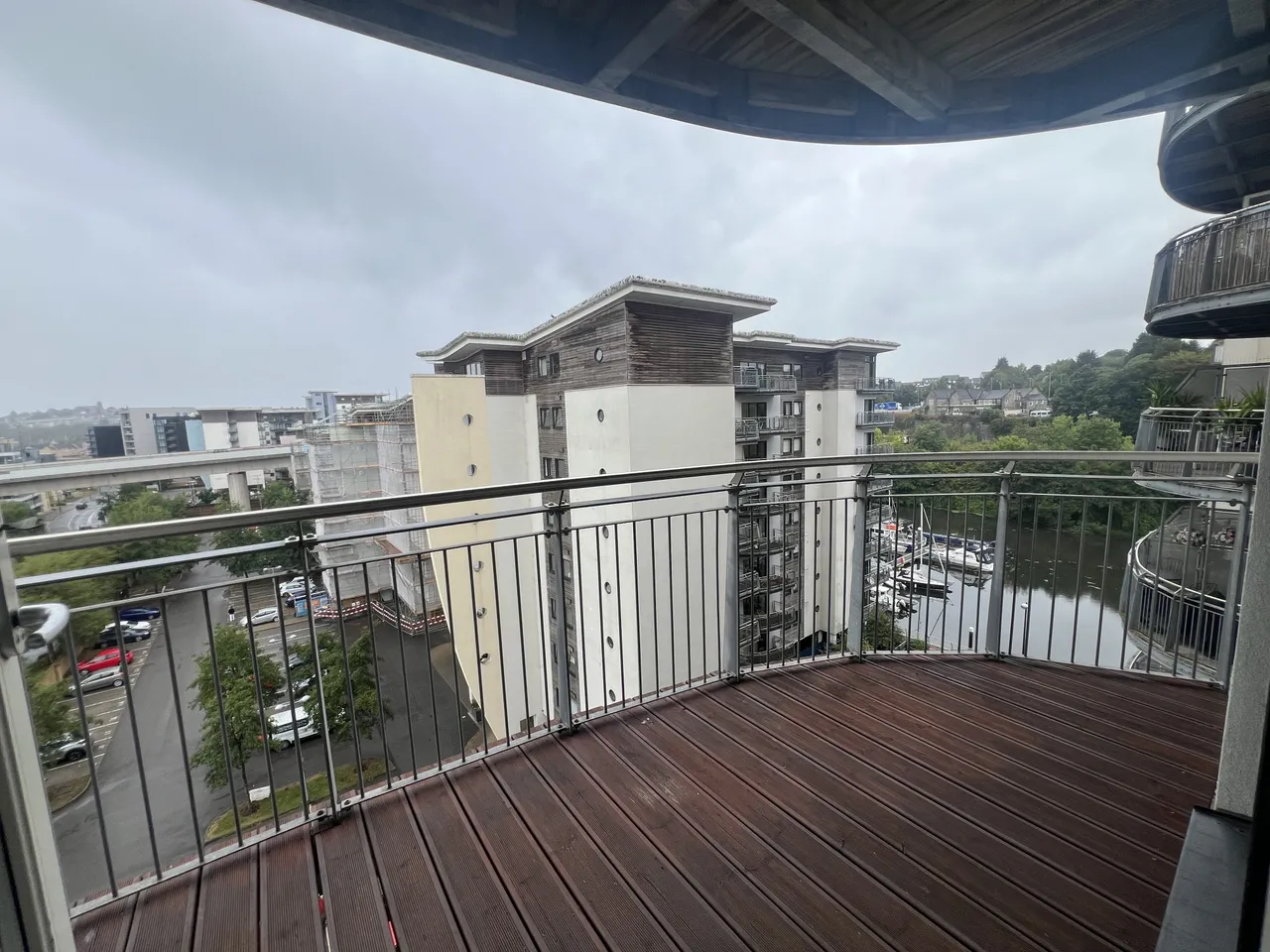 2 bed flat to rent, Watkiss Way, Cardiff, CF11