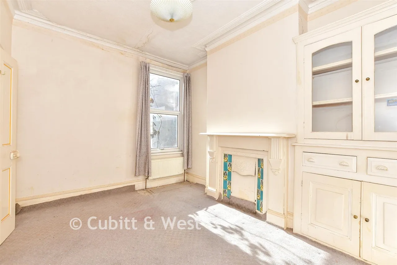 Oriel Road, North End, PO2, photo 6
