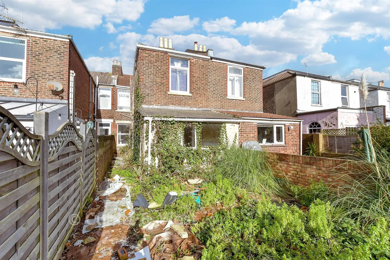 Oriel Road, North End, PO2, photo 4