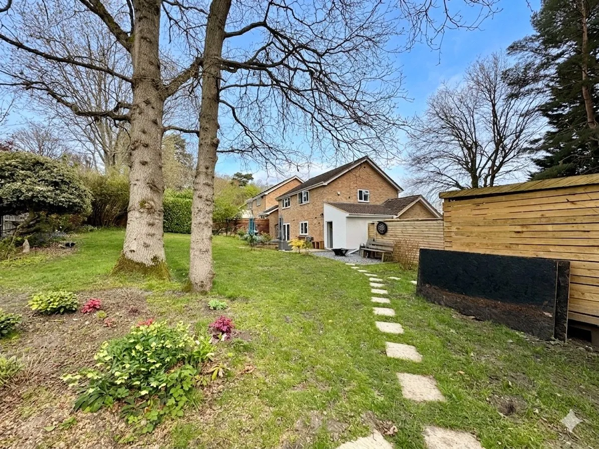 Priory Close, Fleet, Hampshire, GU51 4ED, photo 12