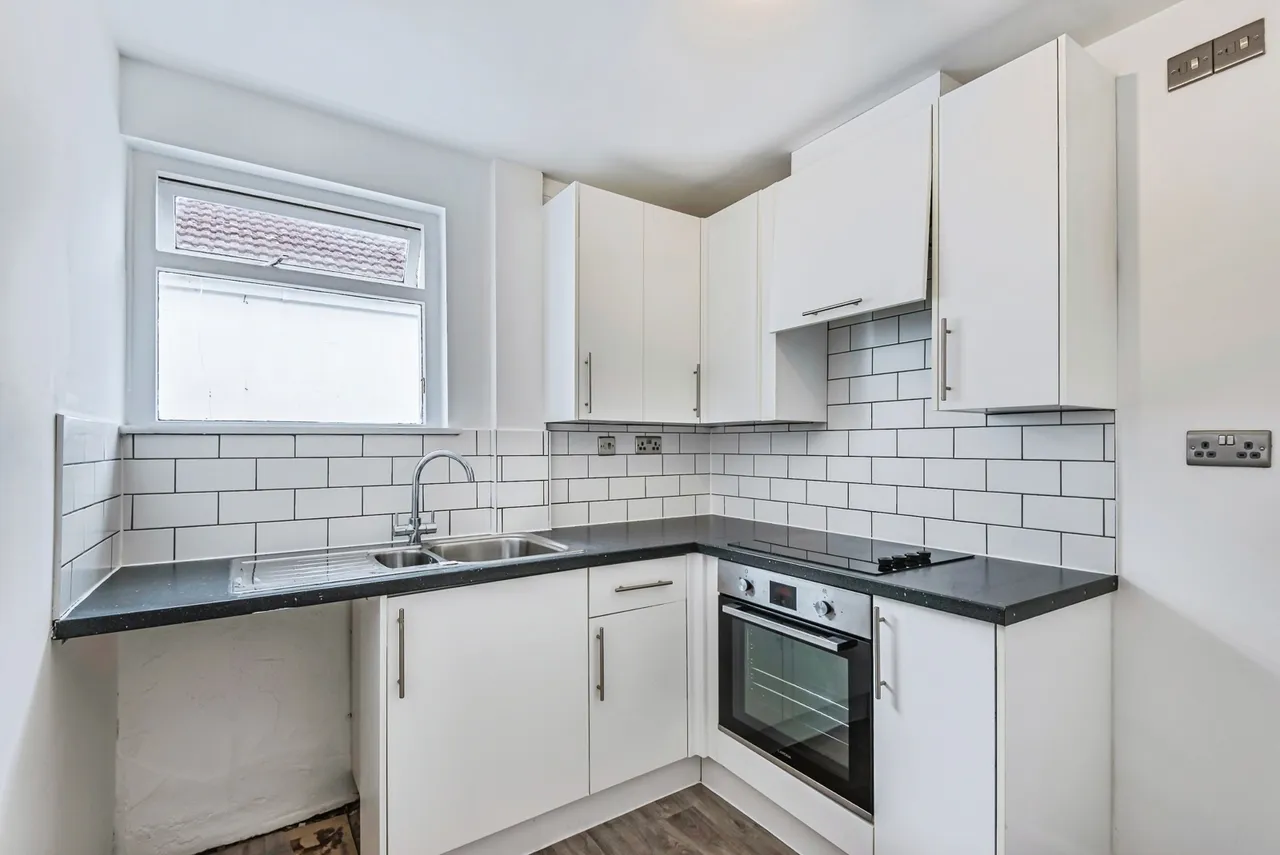 Northcourt Road, Worthing, BN14, photo 3
