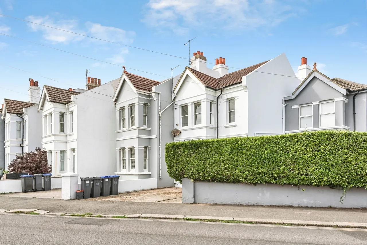 Northcourt Road, Worthing, BN14, photo 2
