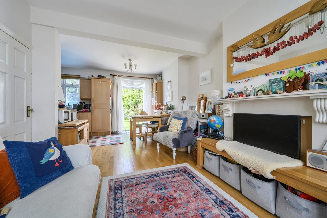 Connaught Avenue, Enfield, EN1, photo 7