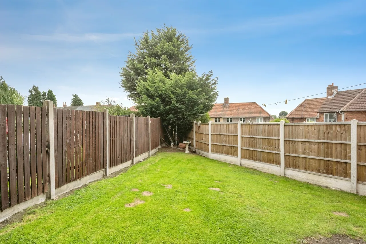 Hanover Street, Thurnscoe, S63, photo 4