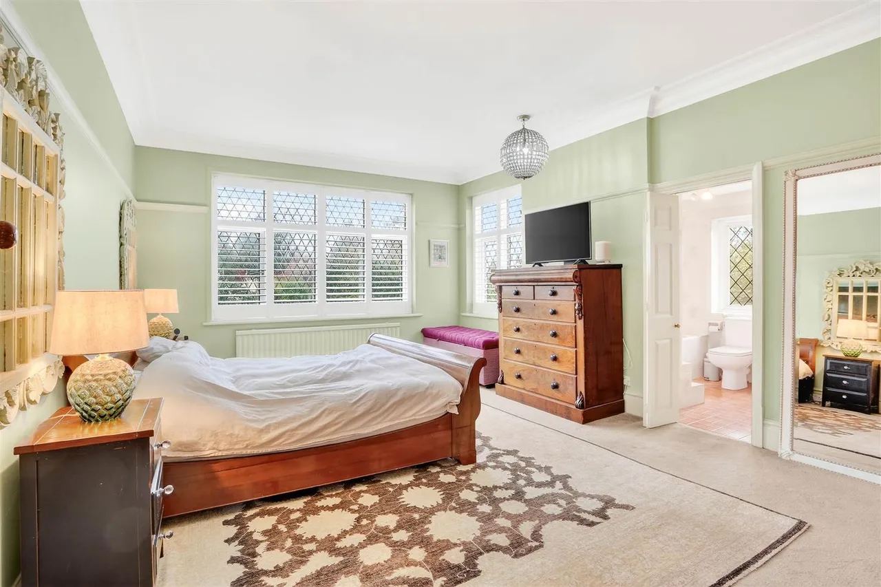 Burdon Lane, South Cheam, SM2 7PT, photo 28